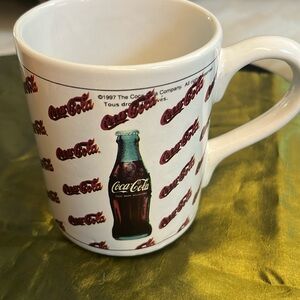 Vintage Coca Cola 1997 Collectible Logo Mug